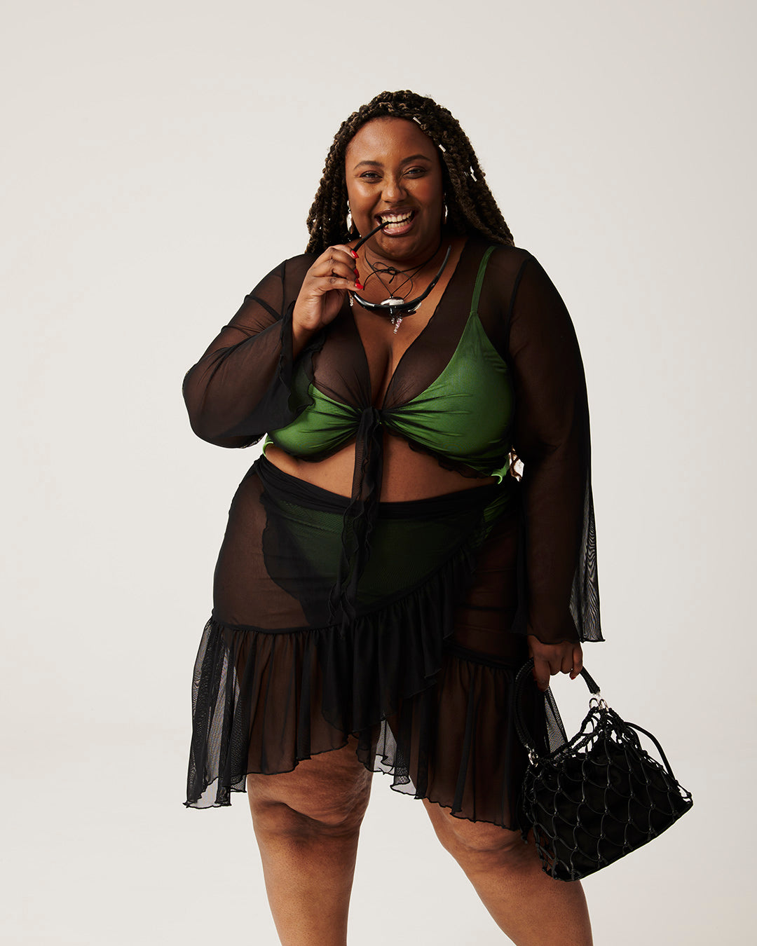 Poolside Perfection / Zwart / Mesh Cover Up