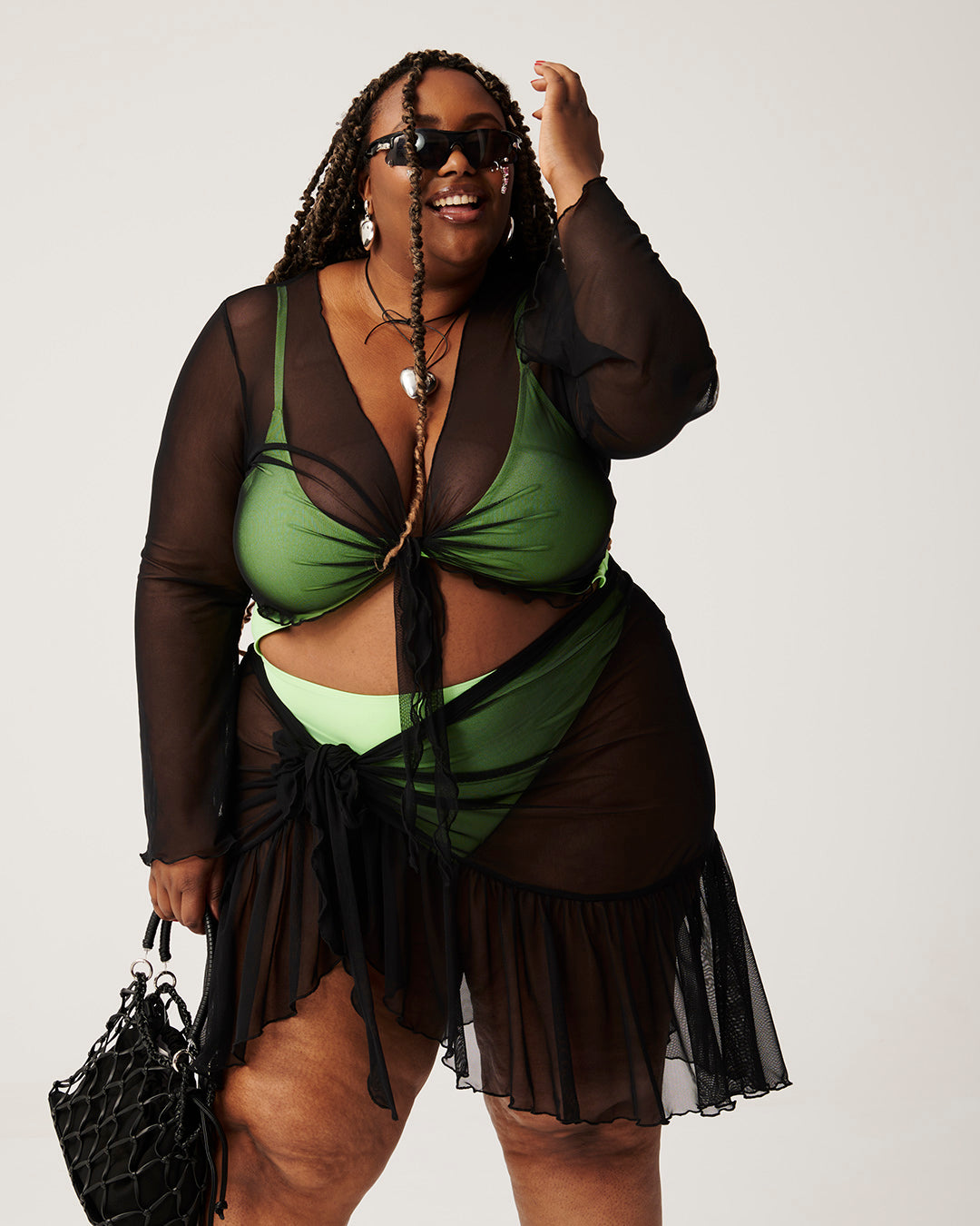 Poolside Perfection / Zwart / Mesh Cover Up