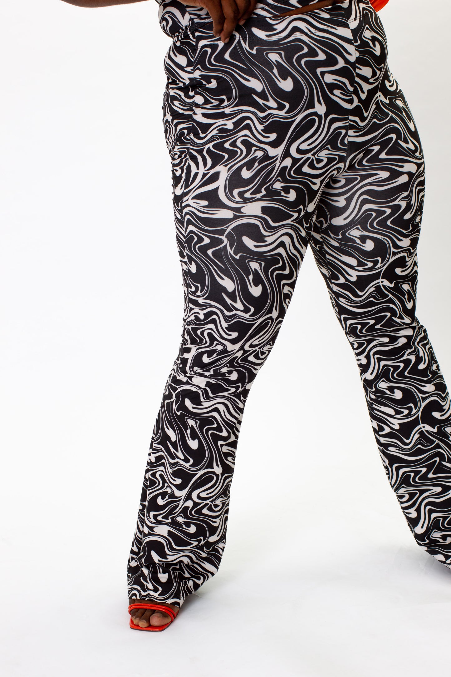 Flared pants / Pyjama chique / Toxic topic