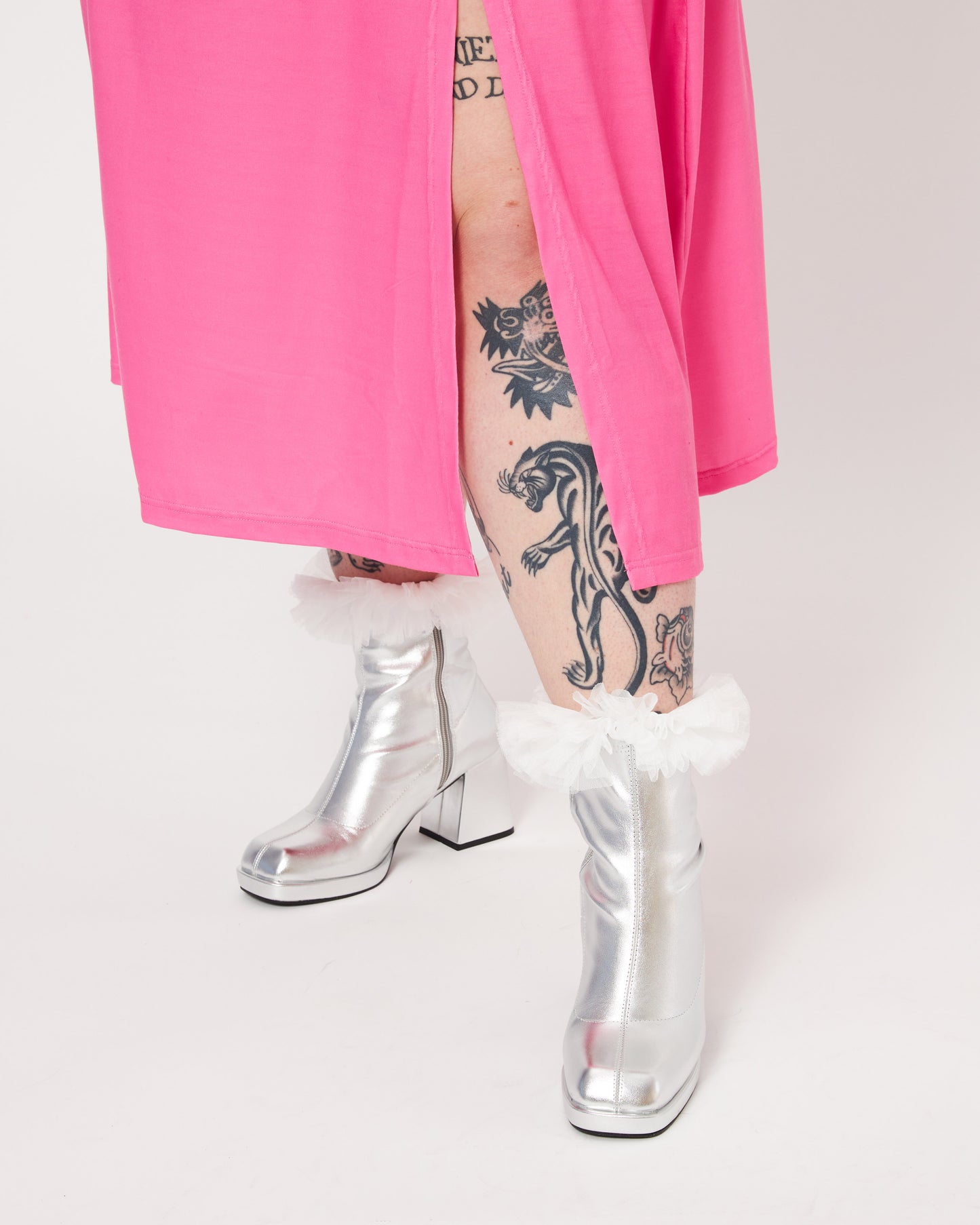 Sneak Peek / Pink / Split Dress