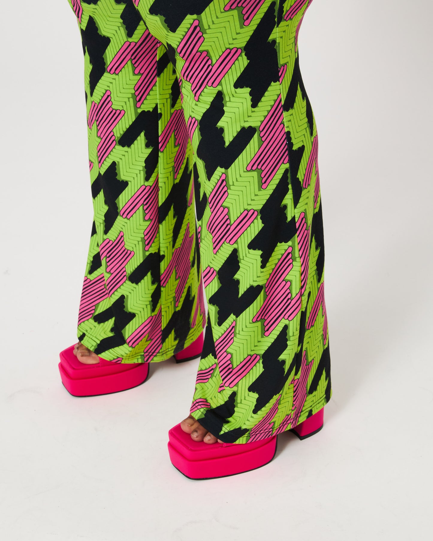 Pyjama Chique / Retro Not Hetero / Flared Pants