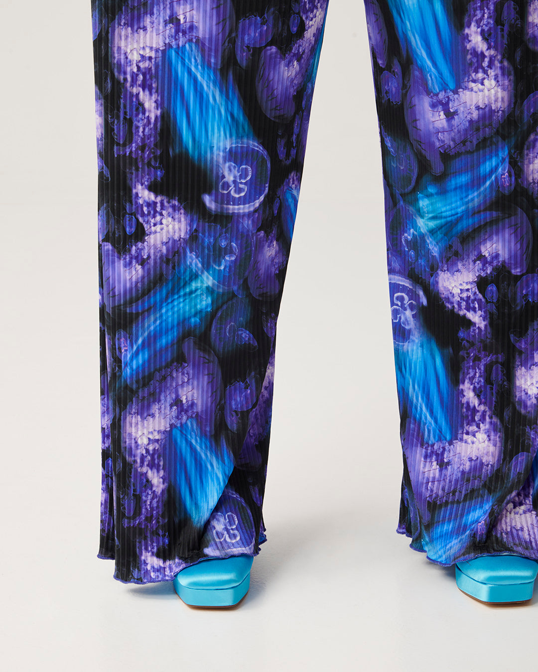 Boulevard Bum / Luminescent Aura / Pants